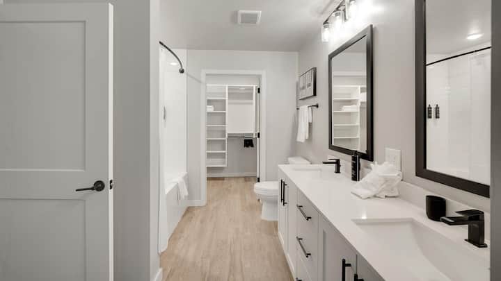 Landing | Amazing 1bd In Cool Springs - Franklin, TN