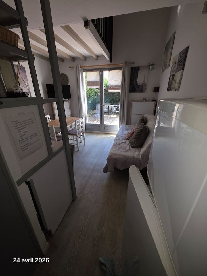 Agréable Appartement Dans Résidence Avec Piscine - Bormes-les-Mimosas