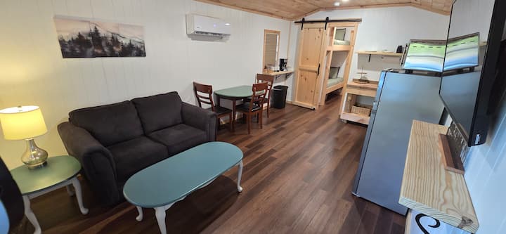 Conasauga Cabins - Tellico Plains, TN