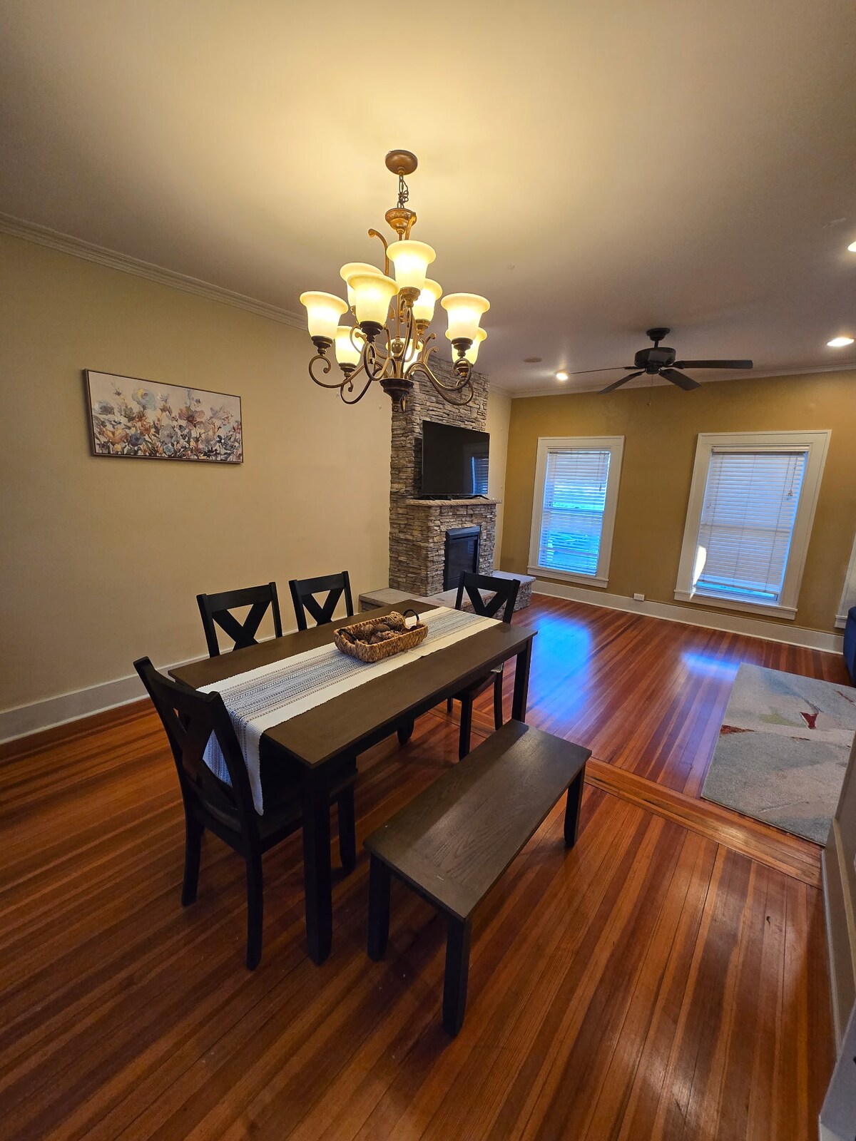 Downtown Apartment