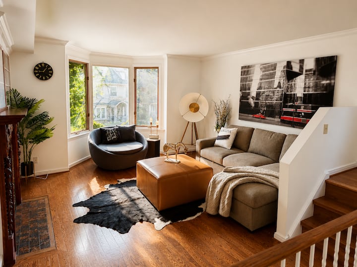 Forest View Entire Home Steps To High Park 3br - Toronto