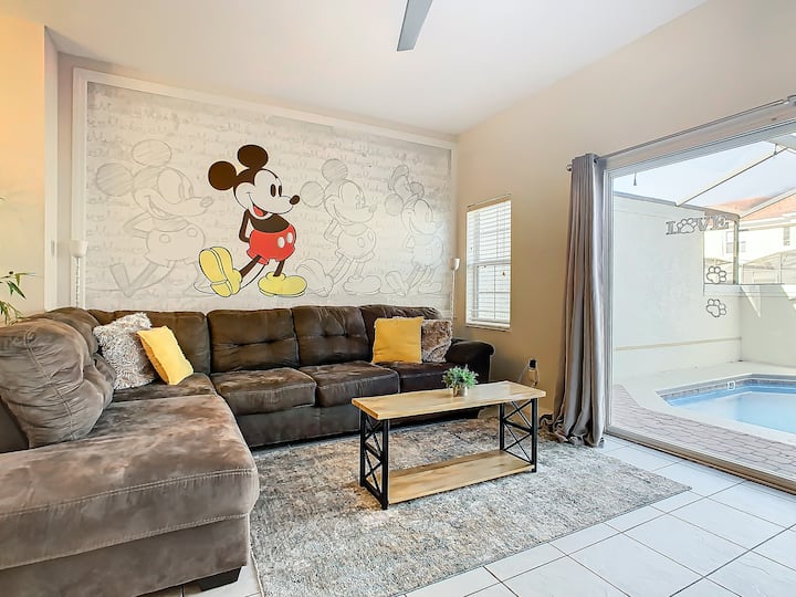 Charming 3br Townhouse W/ Private Pool – Kissimmee - Kissimmee, FL