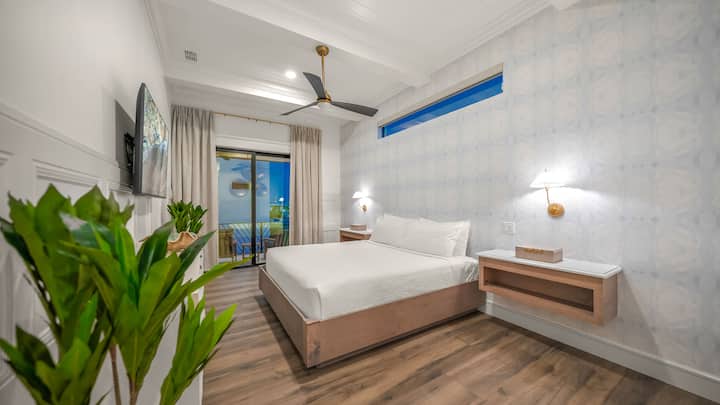 Dormitorio principal 1 - Acceso al balcón - Vistas al golfo