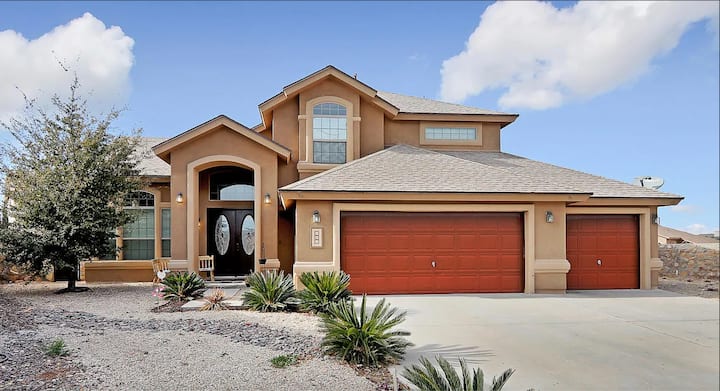 Big 5br Home | Pets Ok | Rv Parking | - El Paso