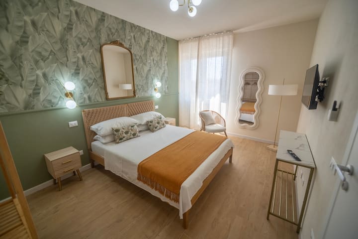 Maison De Vlore - 比薩