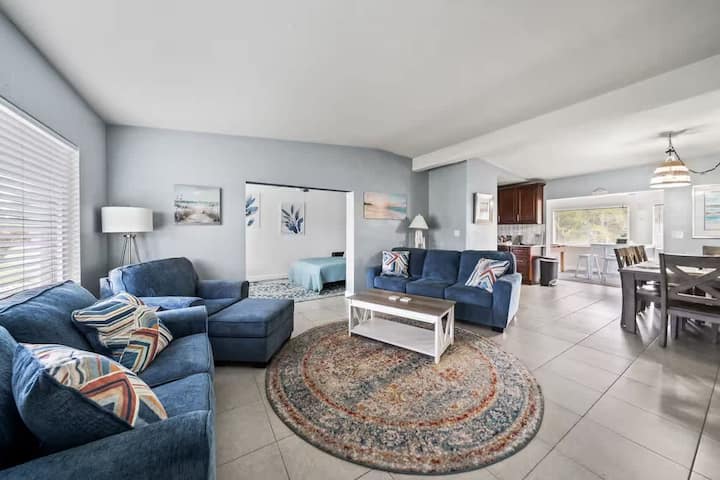Coastal Home W/ Pool Near Space Center | 3br/2ba - Cocoa, FL