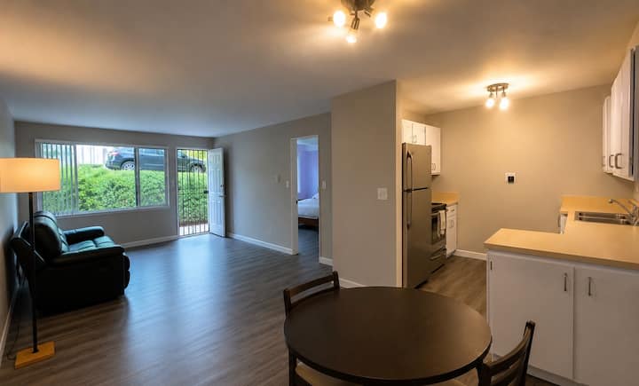 Entire Condo Next To Seattle-tacoma Airport - Washington