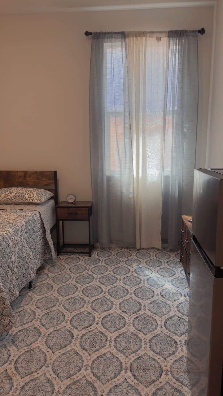 Private Room In Peaceful Area - Patterson, CA