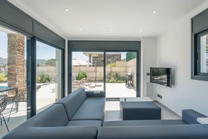 Villa Cala Serena | Private Mediterranean Retreat - Llançà