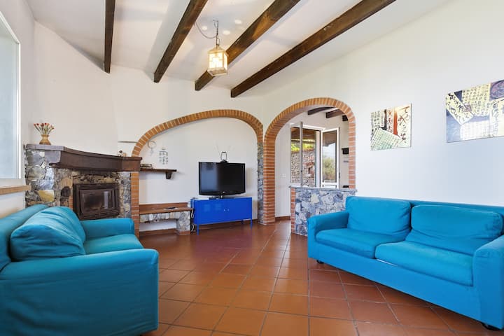 Hostdomus - Il Belvedere - Pietra Ligure