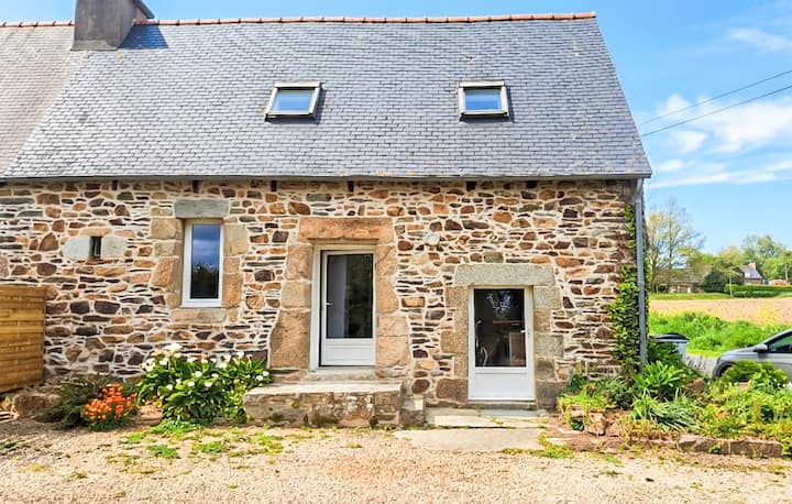 1 Bedroom Pet Friendly Home In Rospez - Louannec