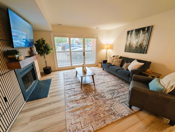 Modern 2br Nr Micron & Uva Health | Ground Floor - Manassas, VA