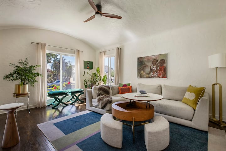 Serene La 2br Retreat With Bbq & Outdoor Lounge - Los Angeles