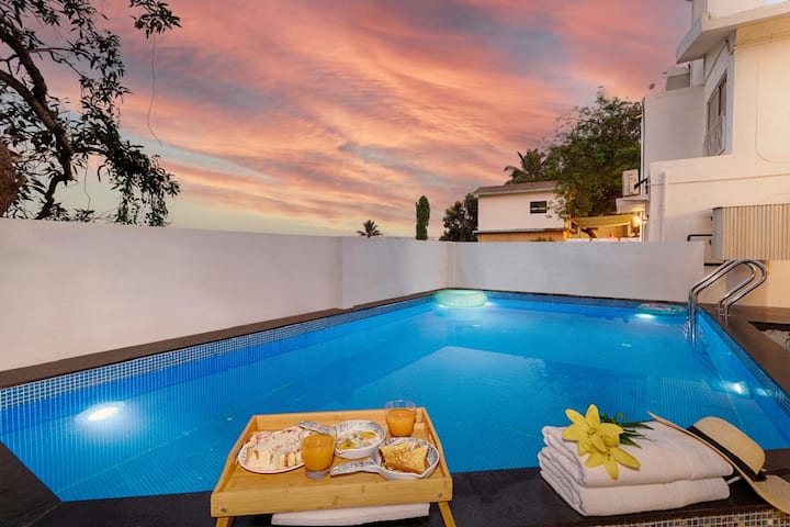Ocean Sand Villa | Luxury 4bhk Near Baga Beach, - Goa