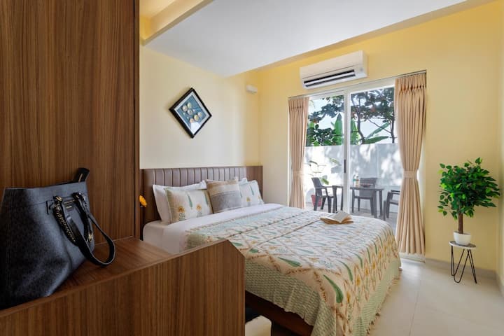 Bedroom 1 image 1