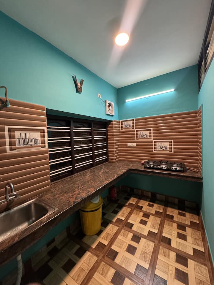 Prince Homestay – Unit C | View & Campfire - 코다이카날