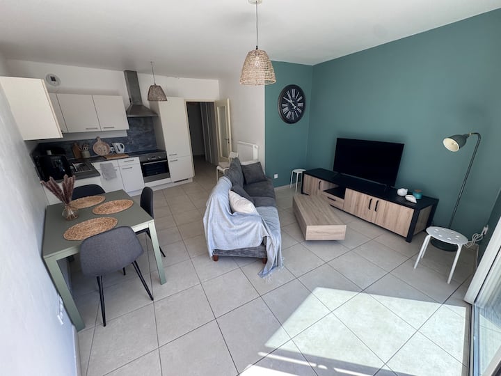 Cosy T2 Avec Balcon Et Parking - Équihen-Plage