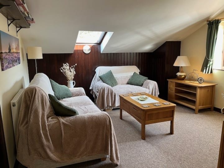 The Heather Lodge - Wimborne Minster