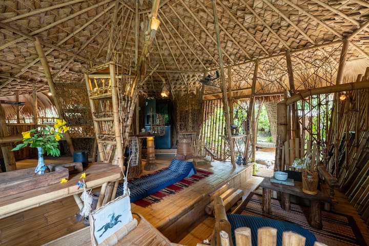 Modernist Bamboo House. Steps From Deserted Beach - Ko Pha-ngan