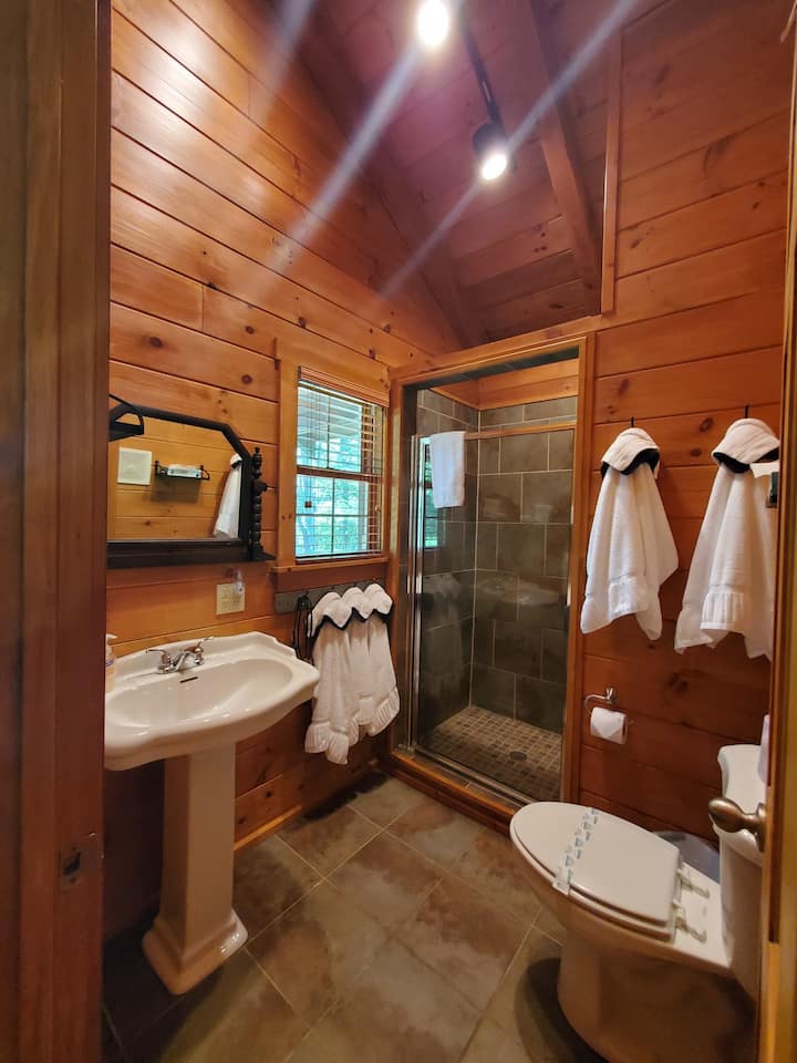 Cabin 295 - Trail's End - New River Trail Cabins - Galax, VA