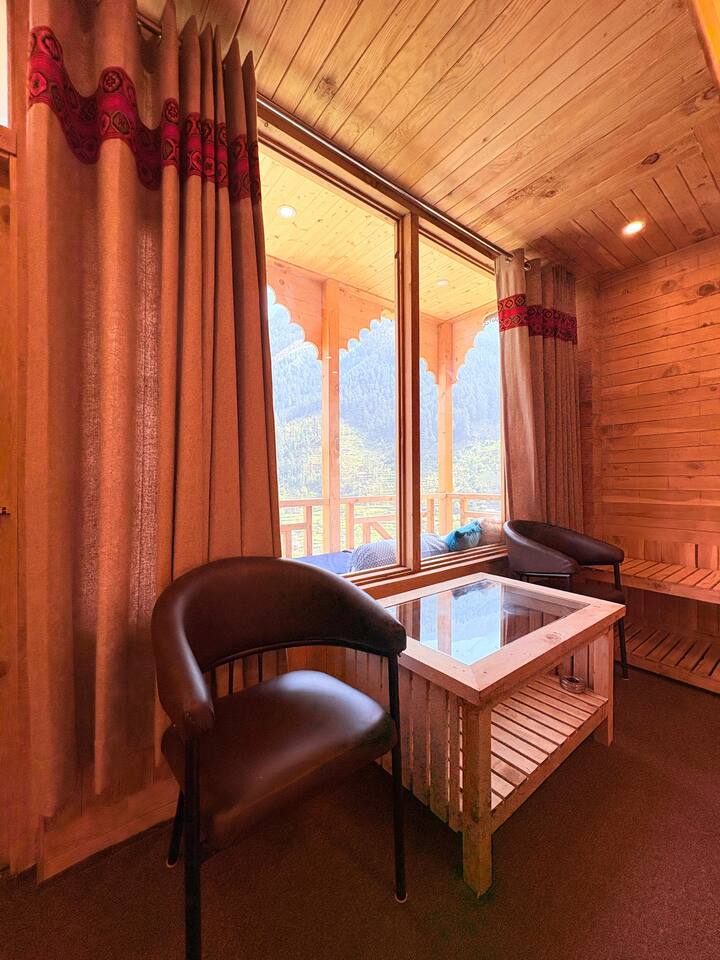 Whynothere_stays: Cottage With Jacuzzi In Jibhi - 
