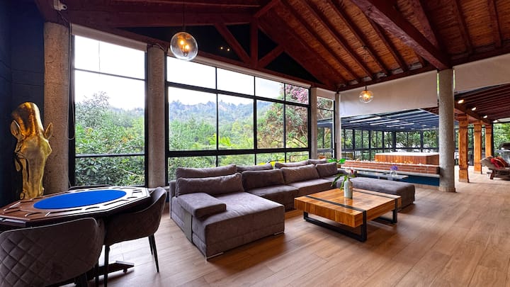 Finca Con Jacuzzi/billar/cancha Futbol/zona Verde - La Ceja