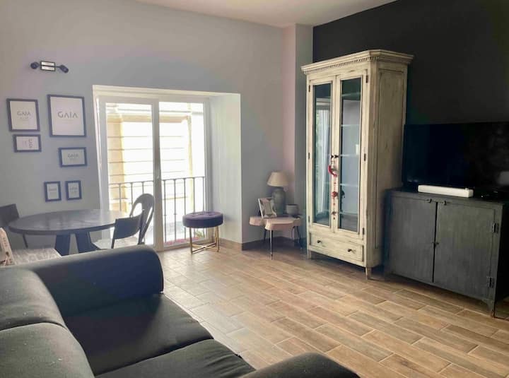 Stylish Loft W/ Balcony • Steps From Zócalo - Mexico City