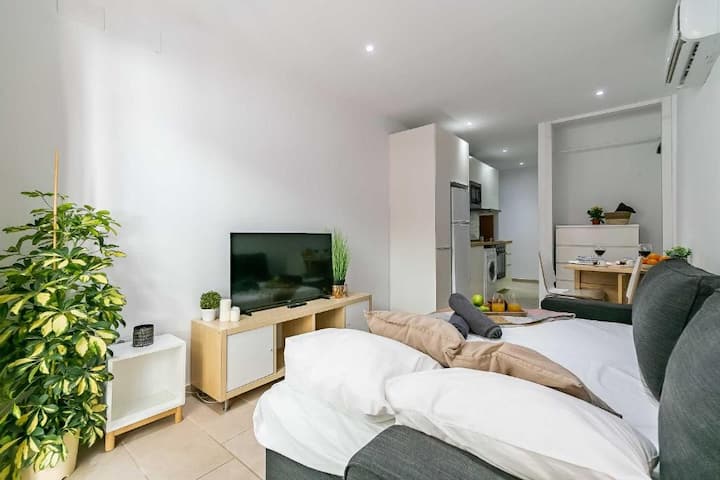 Cozy Studio Walk To The Beach By Turivida - Fuengirola