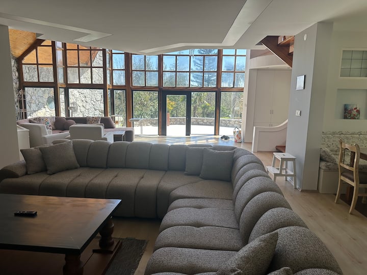 Taş Ev Kartepe
ÖZel Havuzlu Villa - Başiskele
