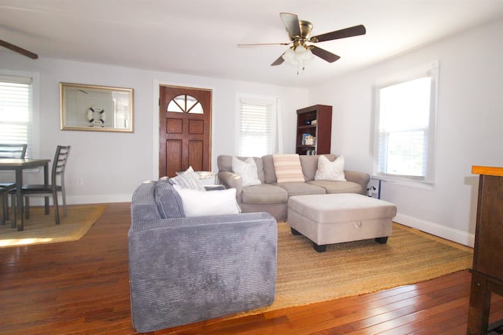 Belmar Beach House - Walk To L St Beach - Marina - Spring Lake, NJ