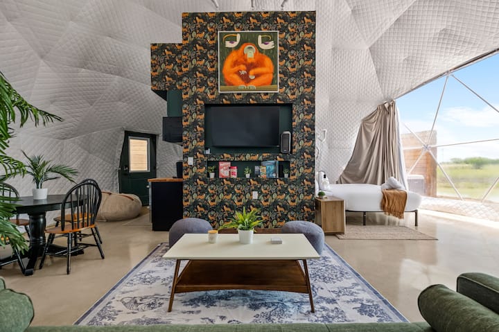 The Jungle - Glamping Dome With Private Hot Tub - サン・マーコス, TX