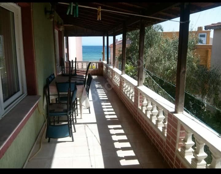 Seferihisar/ürkmez' De Denize Sıfır Villa, 170 M2 - Sığacık