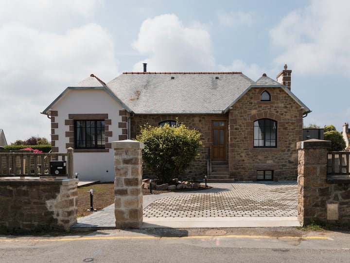 Remarquable Maison à Ploumanach, Plage à 200m. - Perros-Guirec