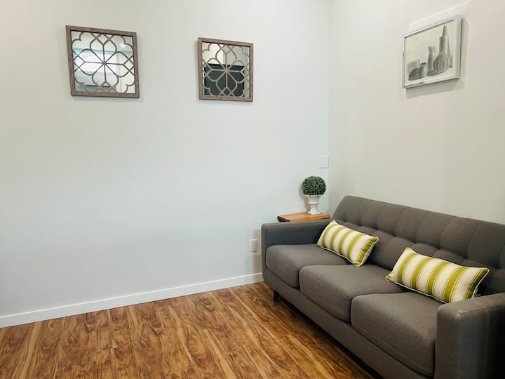 Private Guesthouse Queen Bed 5 Min Lax &Beach Sofi - Redondo Beach, CA