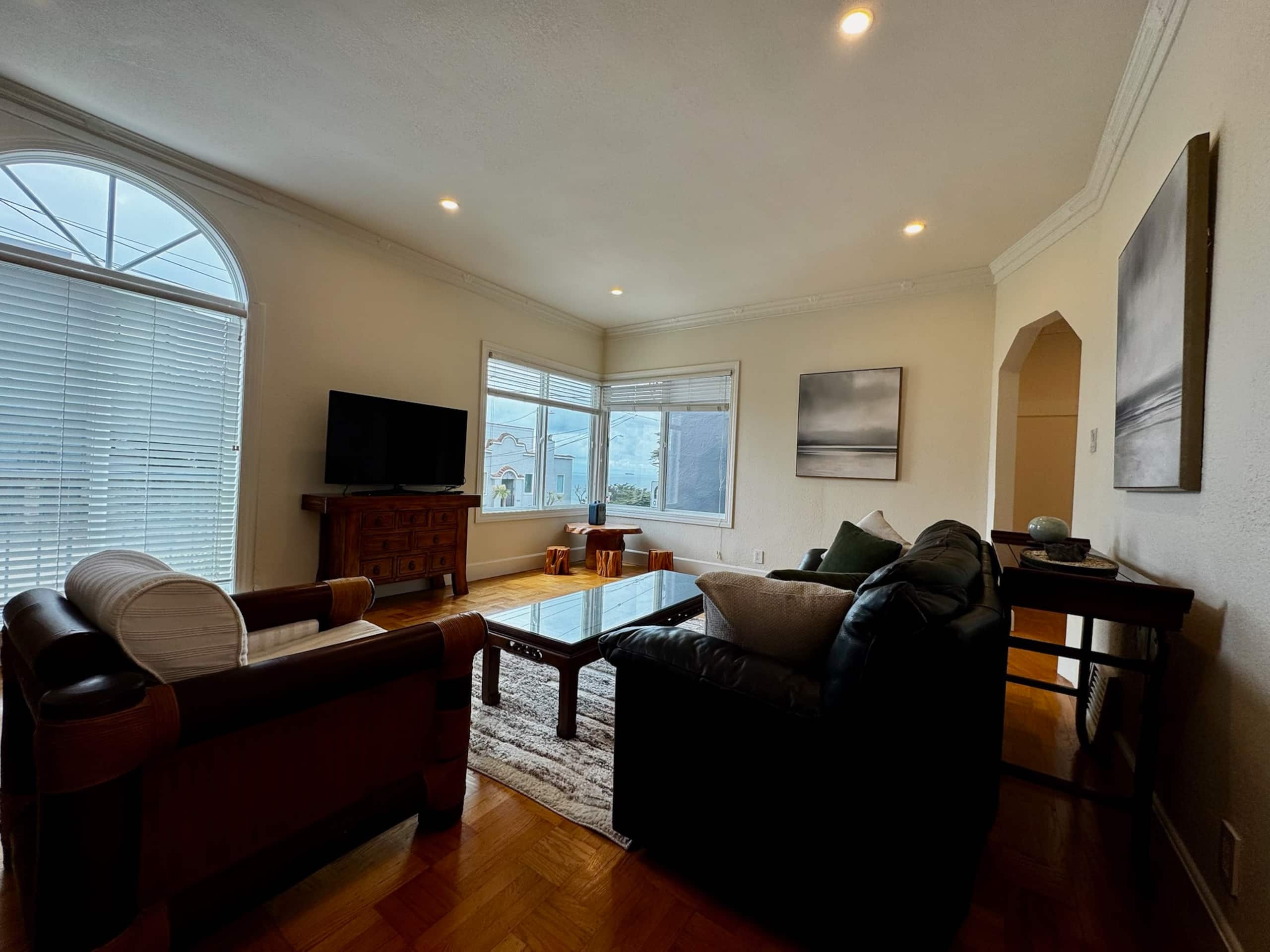Guesthouse in San Francisco · ★5.0 · 2 bedrooms · 2 beds · 1 bath - Image 3