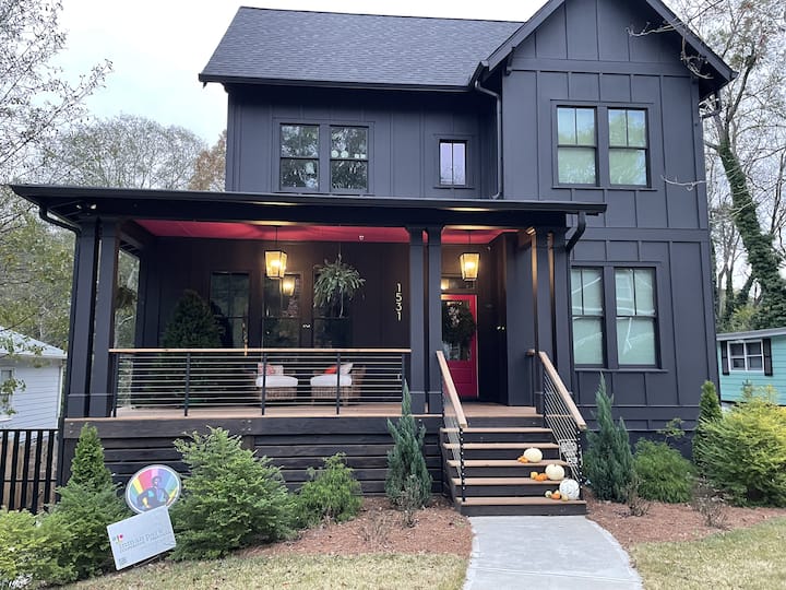 10 Min To Mercedes-benz Stadium, Sleeps 16 - Decatur, GA