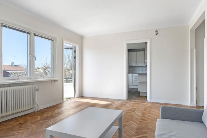 Citynära Rymlig Villa I Enskede - Stockholm