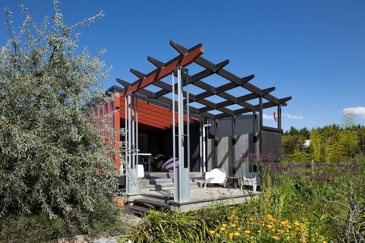 Black Wing Studio - Motueka