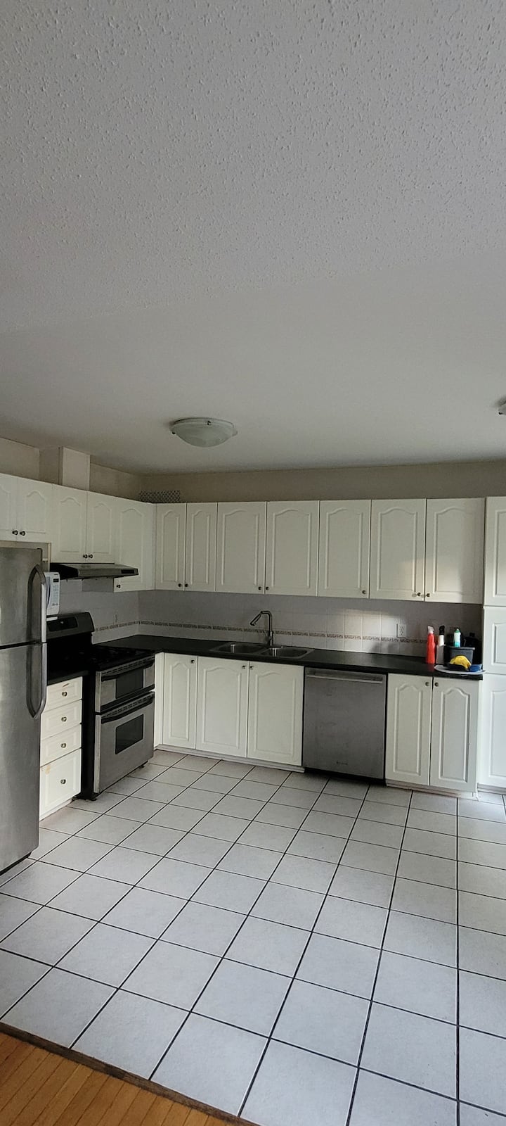 Comfortable And Private Stay For Weeks Or Months. - Kanata