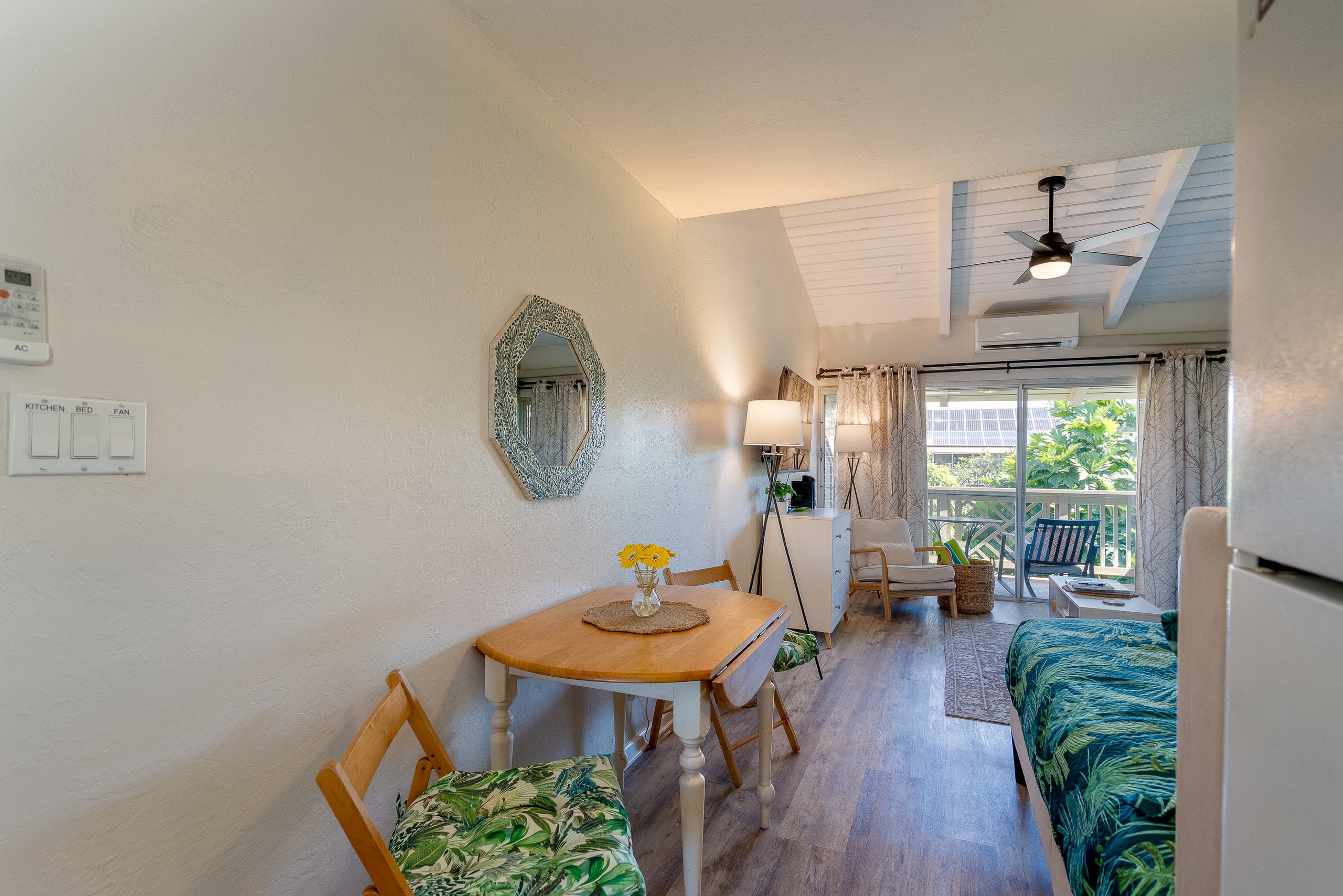 Condo in Kihei · ★5.0 · Studio · 2 beds · 1 bath - Image 9