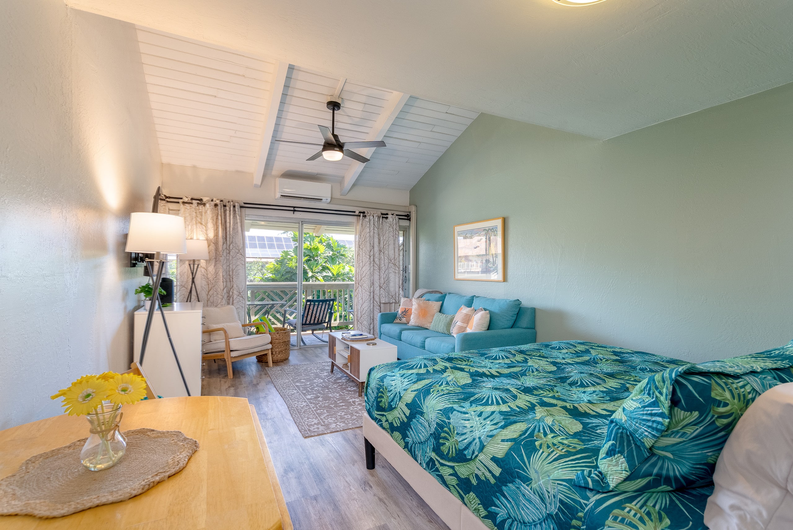 Condo in Kihei · ★5.0 · Studio · 2 beds · 1 bath - Image 1