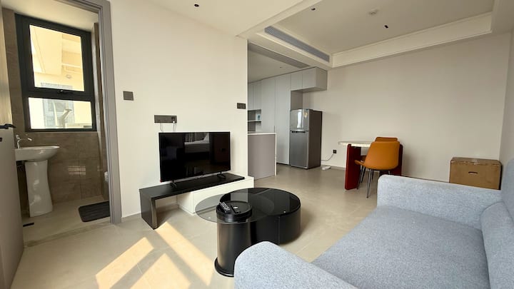 Homelia • Luxury 1 Bedroom City View Suite • 22-28 - Camboya