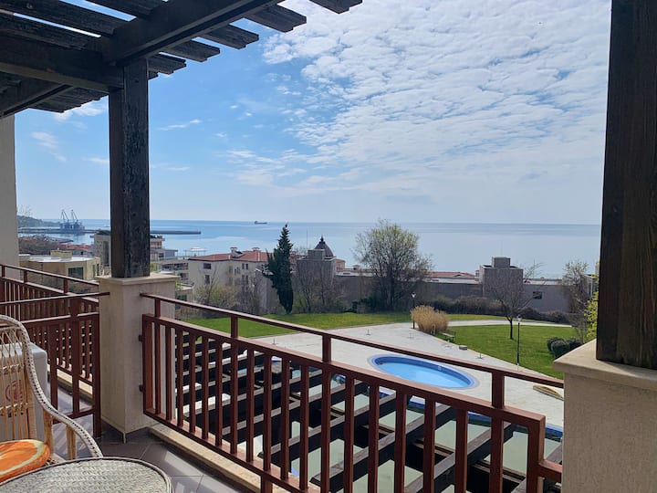 Sea View Apartment With Pool In Balchik - Balchik