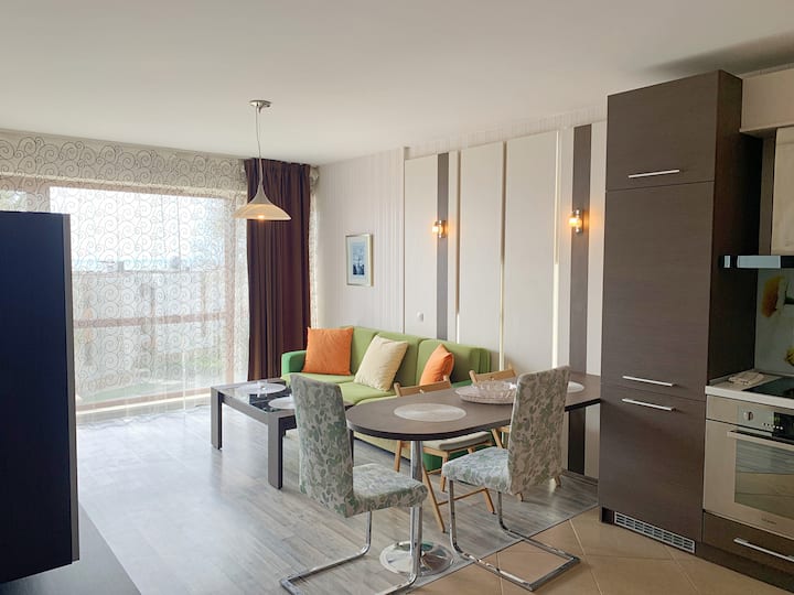 Sea View Apartment With Pool In Balchik - Baltschik