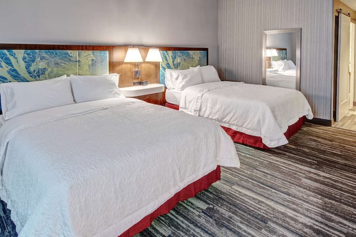 Cardiff Beach 2 Queen Rm W/ Breakfast, Gym & Pool - Encinitas, CA