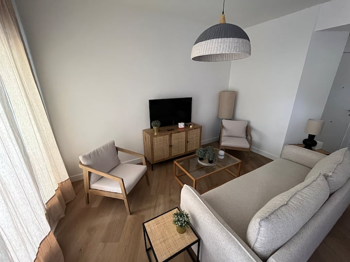 Apartamento Nuevo De Diseño Con Piscina - Chipiona