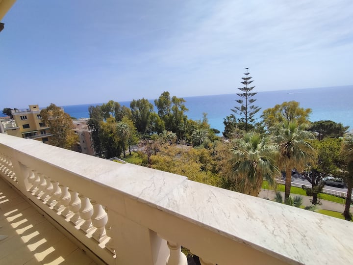 Attico Vista Mare E Piscina - Ospedaletti