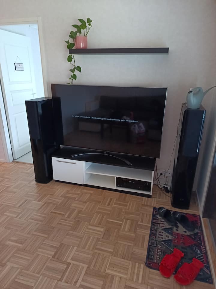 Saunallinen Huoneisto, Autopaikka Oven Edessä - Nokia