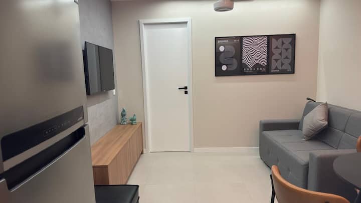 Apartamento Perto Da Uff, Barcas E Praias P/até 5p - Niterói