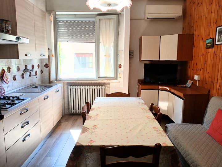 Cn039 – Cesenatico,  Apartment With Garden - Cesenatico